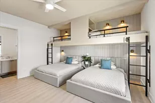 950 Sue Dr, Crystal Beach, TX 77650 - Photo 36