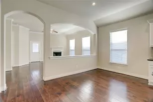 606 Sabinal St, Webster, TX 77598 - Photo 12