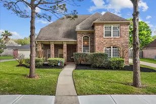 2026 Pembroke Bay Dr, League City, TX 77573 - Photo 48