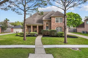 2026 Pembroke Bay Dr, League City, TX 77573 - Photo 1