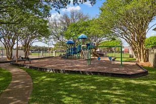 2026 Pembroke Bay Dr, League City, TX 77573 - Photo 40
