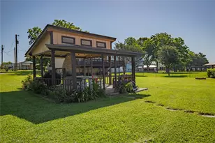 202 Willie Cook St, Livingston, TX 77351 - Photo 12