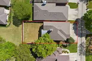 169 April Cove, Montgomery, TX 77356 - Photo 2