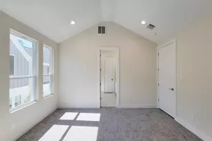 5931 Beall St, Houston, TX 77091 - Photo 18