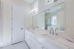 5931 Beall St, Houston, TX 77091 - Photo 20