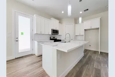 5931 Beall Street #D, Houston, TX 77091 - Photo 8