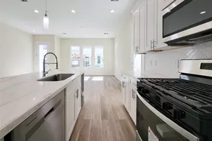5931 Beall St, Houston, TX 77091 - Photo 4