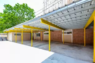 8810 Ilona Ln, Houston, TX 77025 - Photo 38