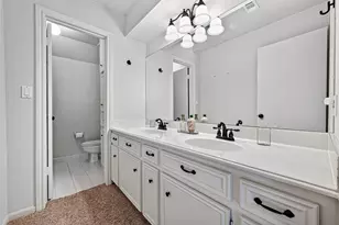 1638 Fall Valley Dr, Houston, TX 77077 - Photo 38