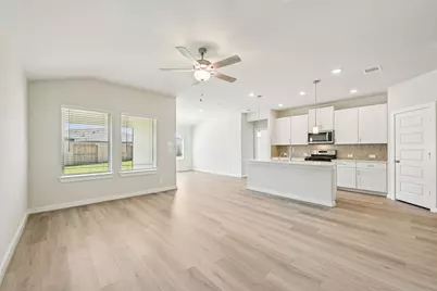 6009 Mockingbird Lodge Lane, Pearland, TX 77584 - Photo 6