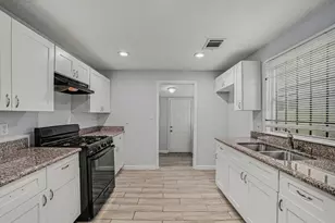 3107 Altoona St, Houston, TX 77026 - Photo 8
