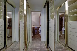 2600 Bellefontaine St, Houston, TX 77025 - Photo 10