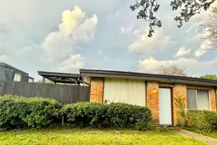 12010 Mighty Oak Dr, Houston, TX 77066 - Photo 8
