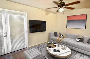 12010 Mighty Oak Dr, Houston, TX 77066 - Photo 2