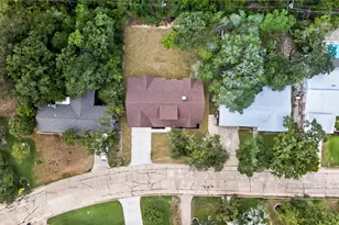 212 Greenway Dr, Bryan, TX 77801 - Photo 44