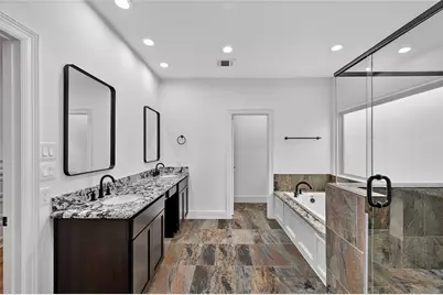 2407 Radcliffe Street, Houston, TX 77007 - Photo 16