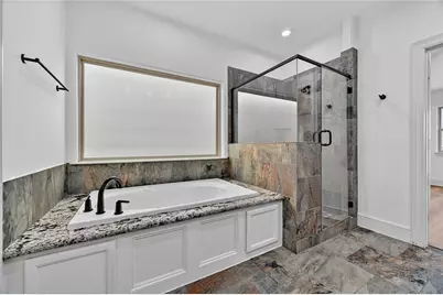 2407 Radcliffe Street, Houston, TX 77007 - Photo 18