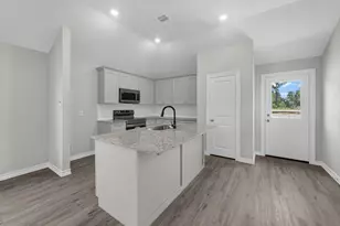 18737 Loom dr, Conroe, TX 77306 - Photo 4