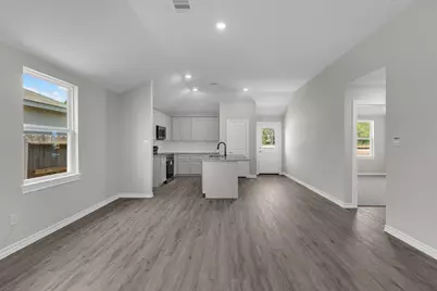 18737 Loom Drive, Conroe, TX 77306 - Photo 10
