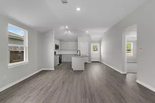 18737 Loom dr, Conroe, TX 77306 - Photo 10