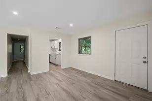 725 Lafayette St, Hempstead, TX 77445 - Photo 12