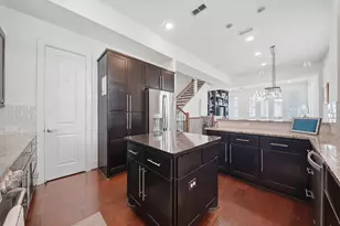 2106 Radcliffe St, Houston, TX 77007 - Photo 16