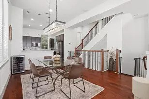 2106 Radcliffe St, Houston, TX 77007 - Photo 2