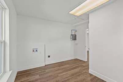 7009 Oleander Drive, Hitchcock, TX 77563 - Photo 4