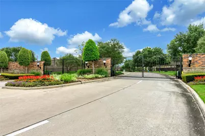 1139 Glenwood Canyon Lane, Houston, TX 77077 - Photo 28