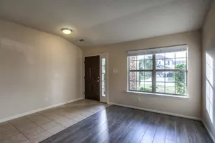 29610 Legends Glen Dr, Spring, TX 77386 - Photo 2