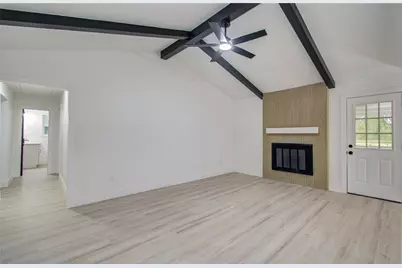 12011 Cherry Point Drive, Mont Belvieu, TX 77535 - Photo 6