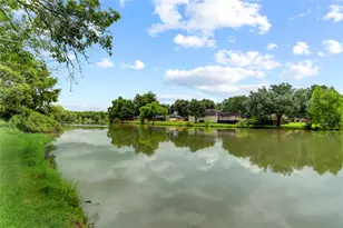 108 Lakeshore Dr, Wharton, TX 77488 - Photo 28