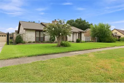 10126 Sagegreen Drive, Houston, TX 77089 - Photo 2