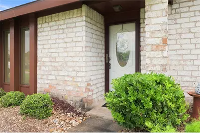 10126 Sagegreen Drive, Houston, TX 77089 - Photo 4