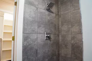 2812 Avenue M, Galveston, TX 77550 - Photo 12