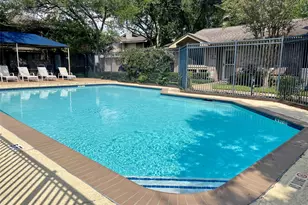 2711 Grants Lake Blvd, Sugar Land, TX 77479 - Photo 2