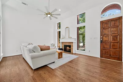 6311 Westcott Street, Houston, TX 77007 - Photo 4
