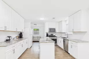 6226 Reamer St, Houston, TX 77074 - Photo 10