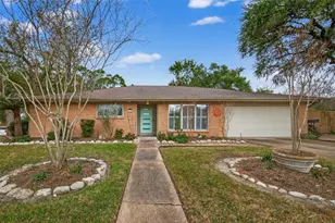 5310 Spellman Rd, Houston, TX 77096 - Photo 2