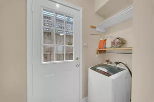 2109 Nantucket Dr, Houston, TX 77057 - Photo 10