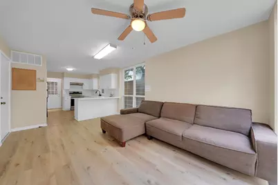 2109 Nantucket Drive, Houston, TX 77057 - Photo 12