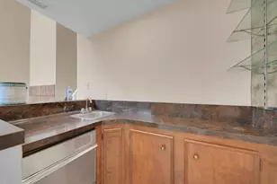 2109 Nantucket Dr, Houston, TX 77057 - Photo 16