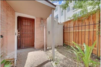 2109 Nantucket Drive, Houston, TX 77057 - Photo 1