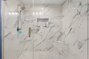 2919 N Peach Hollow Cir, Pearland, TX 77584 - Photo 22