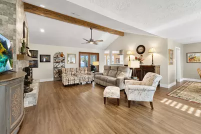 2919 N Peach Hollow Circle, Pearland, TX 77584 - Photo 4