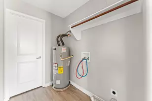 960 Crane Ln, Port Bolivar, TX 77650 - Photo 10