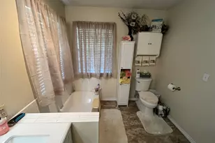218 Golden Acres, Buffalo, TX 75831 - Photo 22