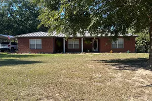 218 Golden Acres, Buffalo, TX 75831 - Photo 2