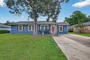 206 S Mattson St, West Columbia, TX 77486 - Photo 1