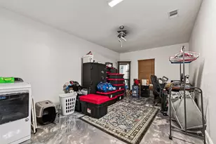 206 S Mattson St, West Columbia, TX 77486 - Photo 28